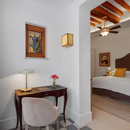 Gloria De Sant Jaume Hotel