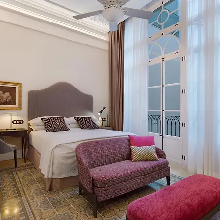 Hotel Gloria De Sant Jaume 5*