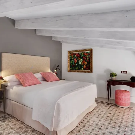 Hotel Gloria De Sant Jaume