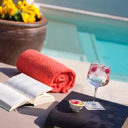 Hotel Gloria De Sant Jaume