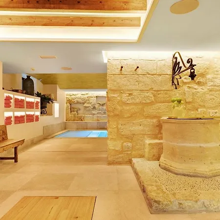 Hotel Gloria De Sant Jaume 5*