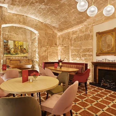 ホテル Gloria De Sant Jaume 5*